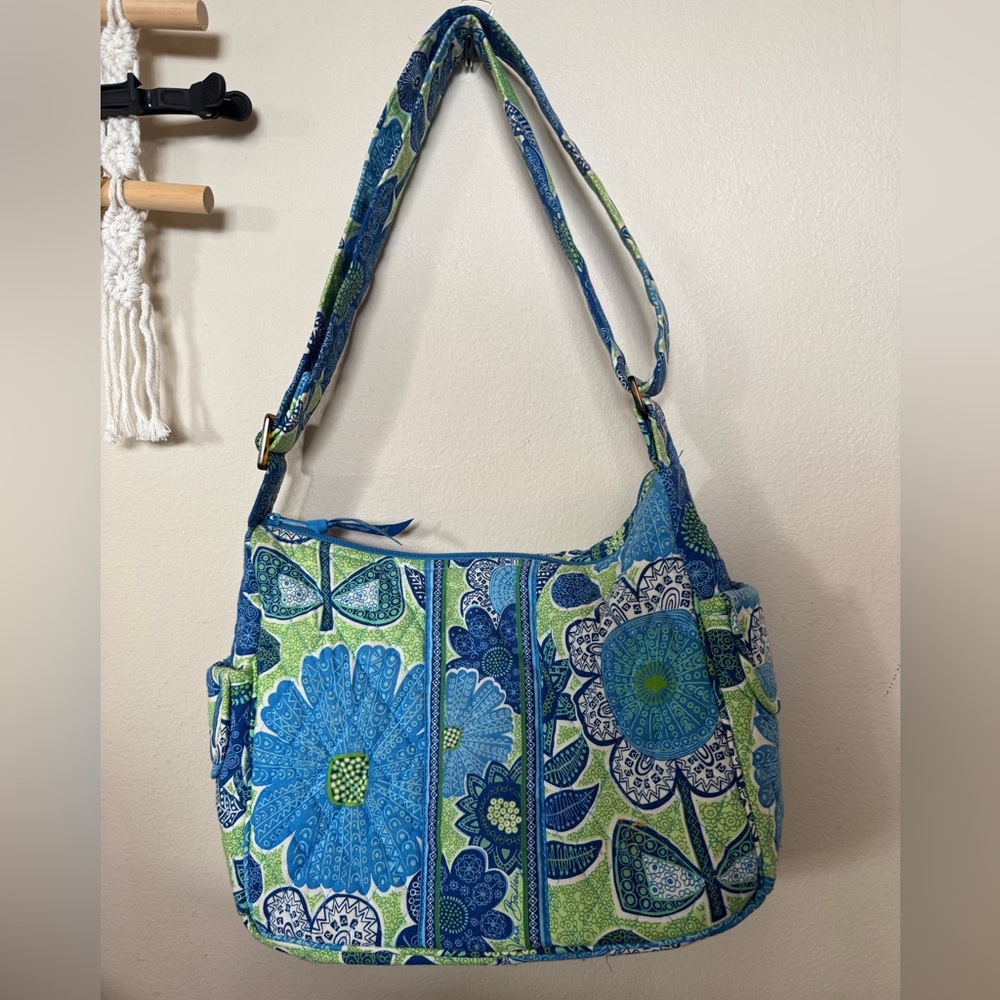 Vera Bradley Doodle Daisy Quilted Shoulder Bag Retired Pattern